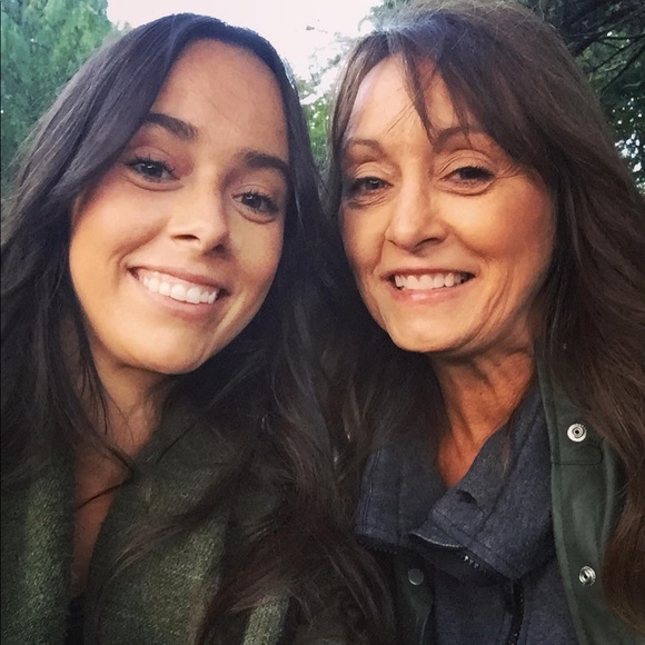 Meet Mom & Daughter Duo - Cindy & Chelsea - Picture 5 of 15